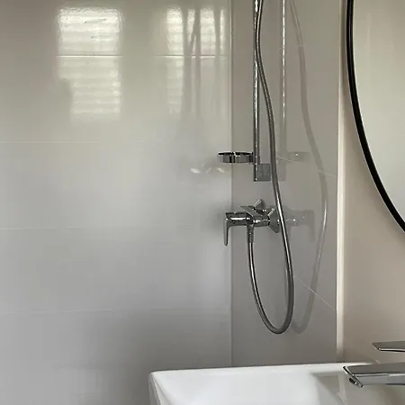 Amazing In Barbat With Kitchen