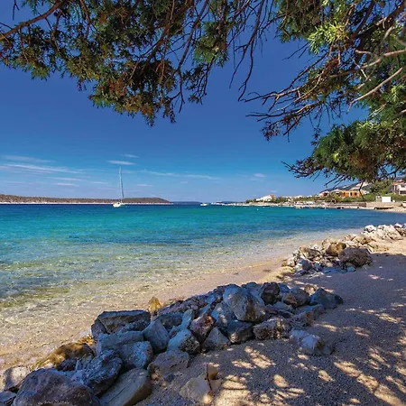 Amazing In Barbat With Kitchen *